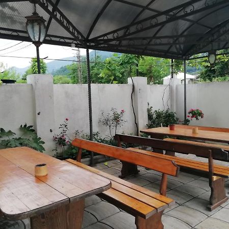 Mini-Hotel Yanson 2 Gagry Zewnętrze zdjęcie