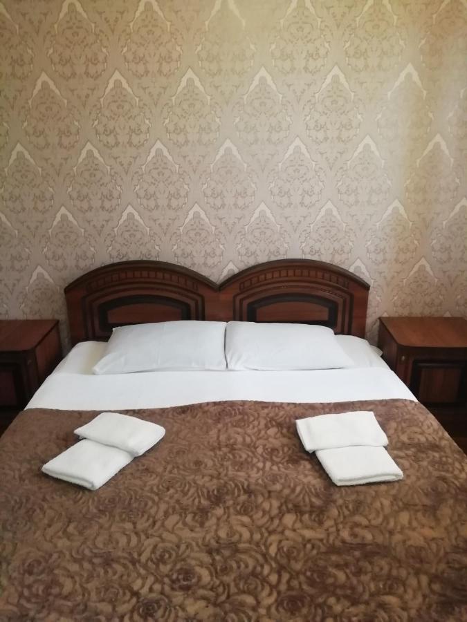 Mini-Hotel Yanson 2 Gagry Zewnętrze zdjęcie