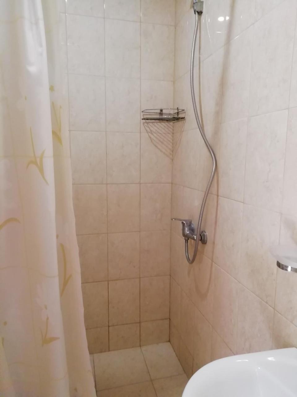Mini-Hotel Yanson 2 Gagry Zewnętrze zdjęcie