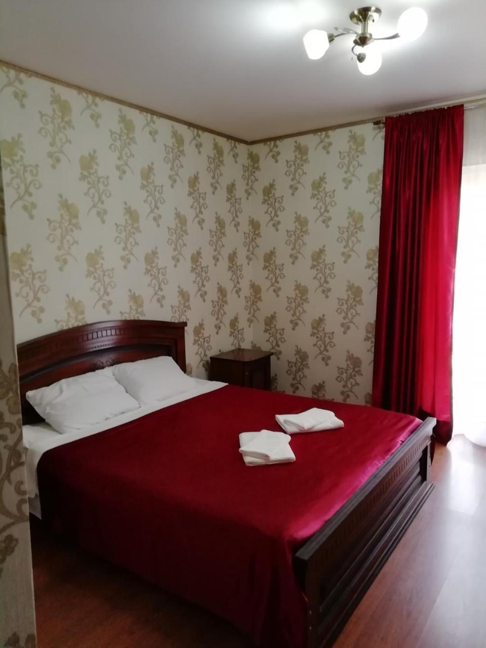 Mini-Hotel Yanson 2 Gagry Zewnętrze zdjęcie